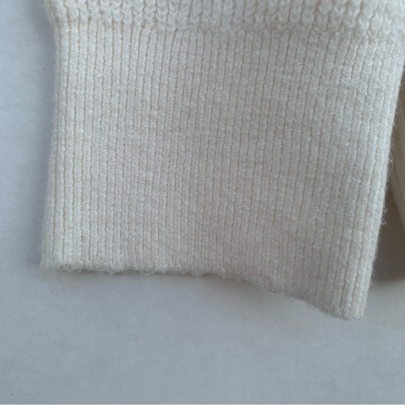 Old Navy Women’s Long Sleeve Sweater Cable Knit V Neck Size XL - Picture 9 of 14